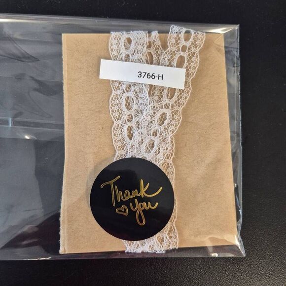 Lace, Vintage White 5/8" wide x 18" - Picture 2 of 3